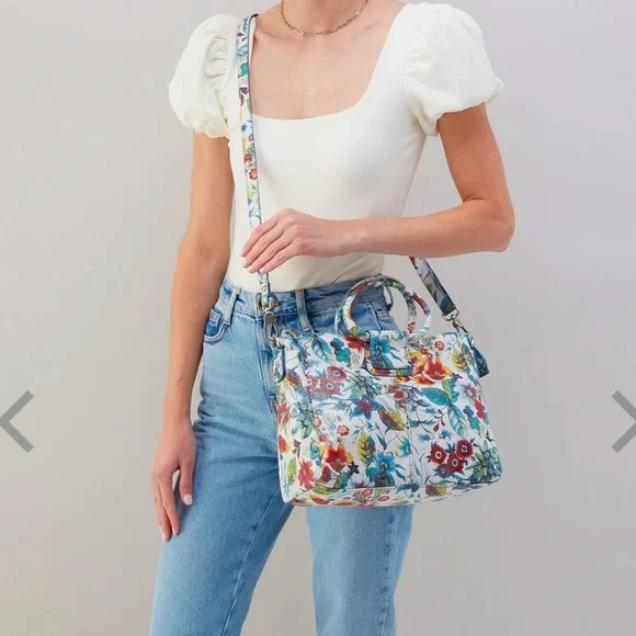 NWT HOBO Sheila Medium Satchel IN PRINTED LEATHER